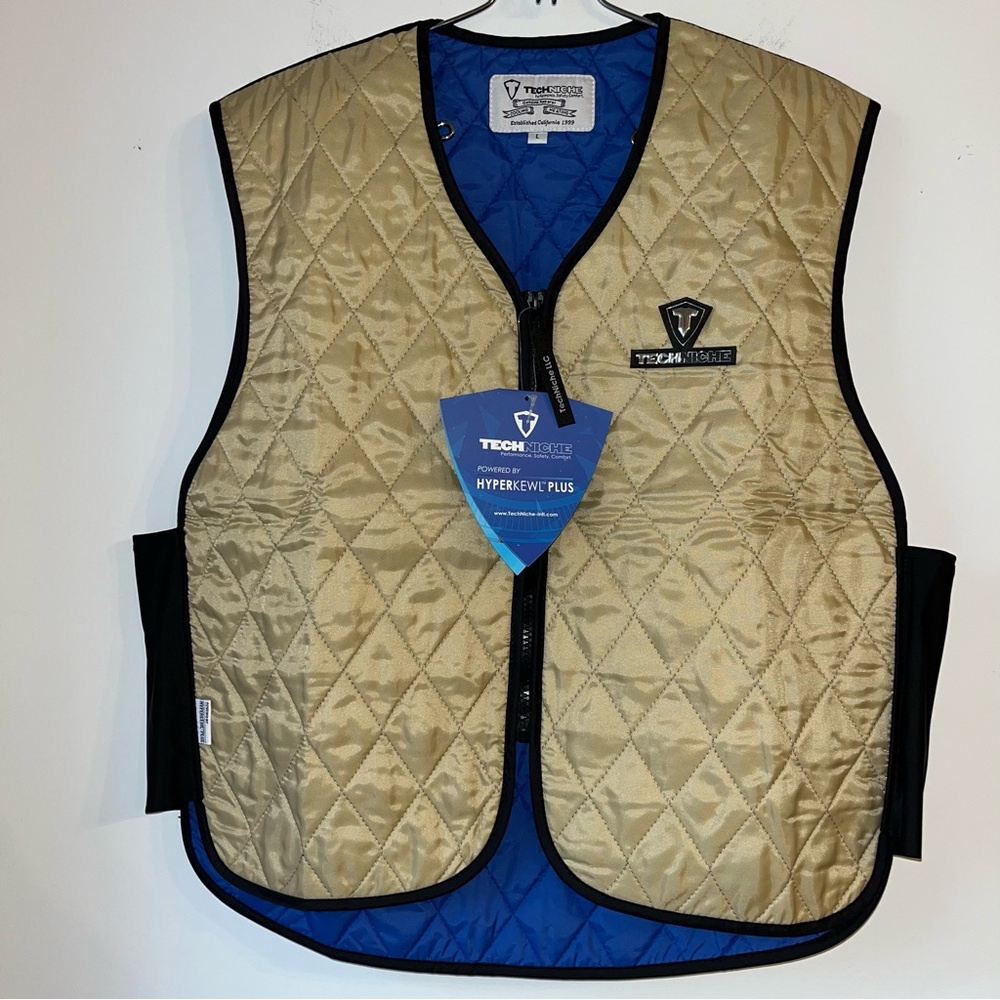 Tech Niche HyperKewl Plus Vest Evaporating Cooling Technology